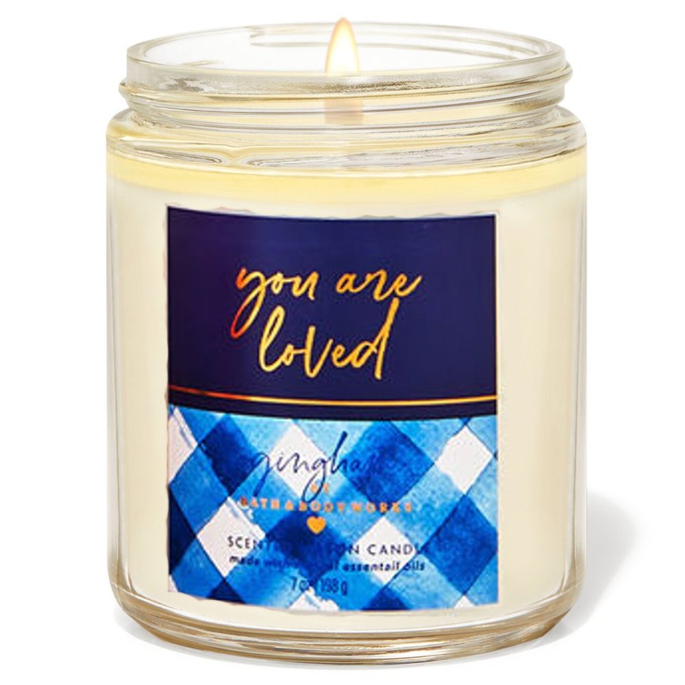 Bath & Body Works Gingham 7.0 Ounces Single Wick Scented Candle